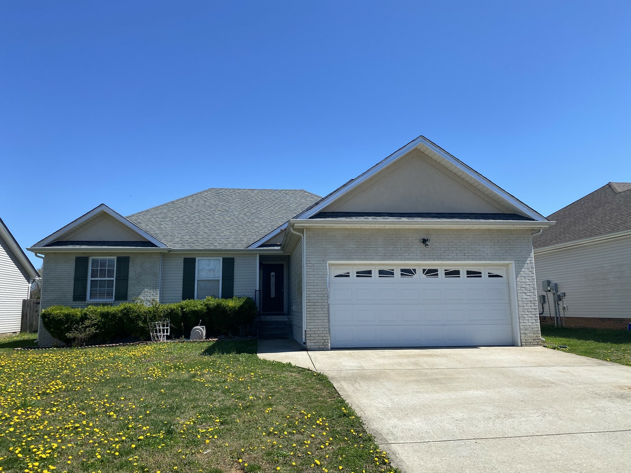 Property Photo:  2625 Arthurs Ct  TN 37040 