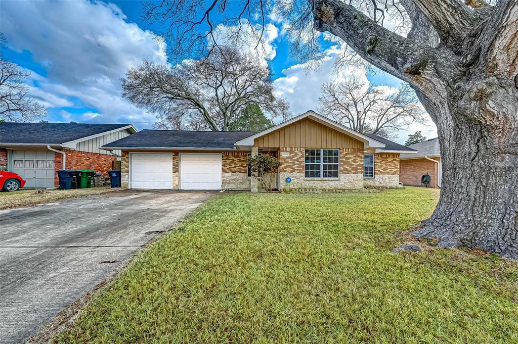 10419 Mayfield Road  Houston TX 77043 photo