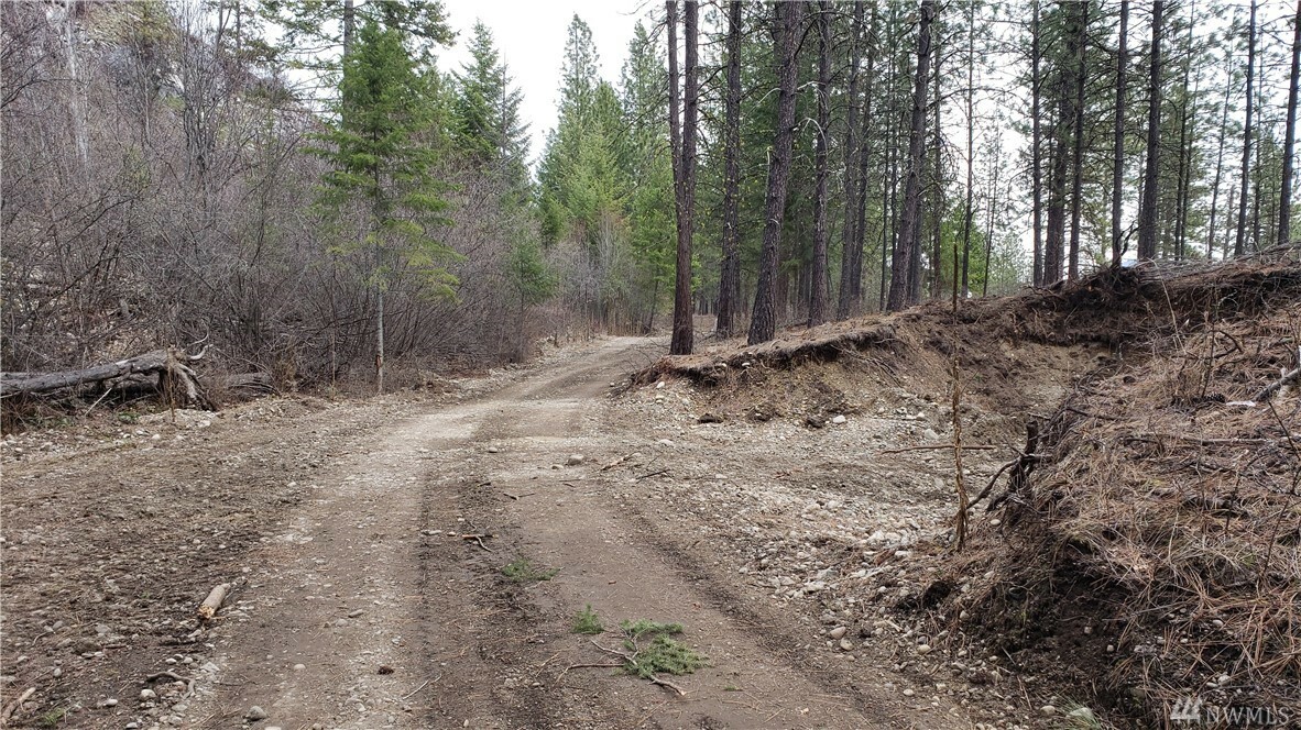 Property Photo:  3200 China Bend Rd  WA 99141 