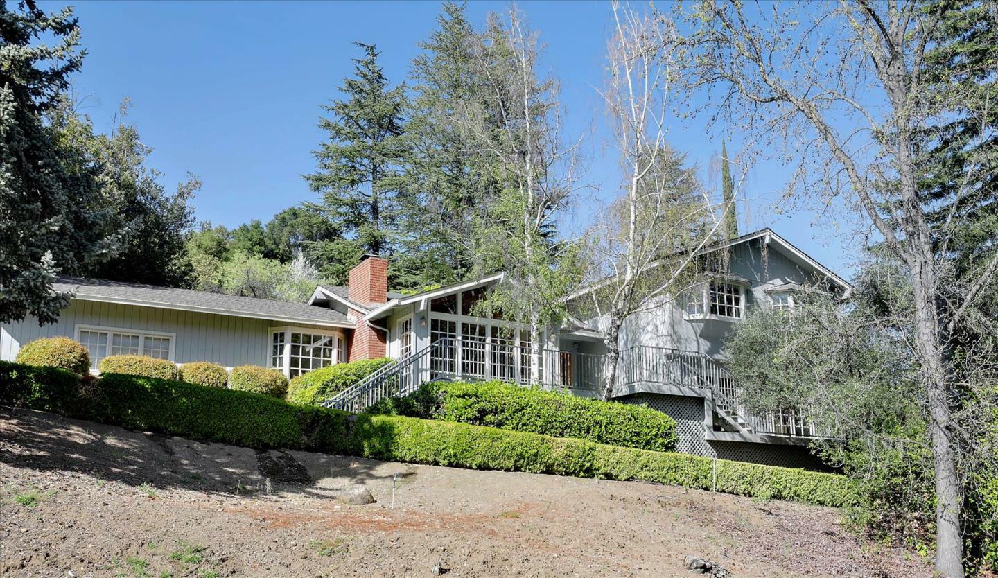 21185 Toll Gate Road  Saratoga CA 95070 photo