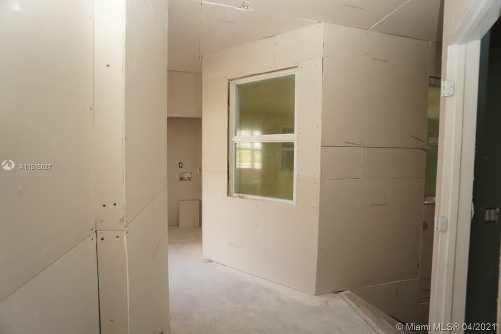 Property Photo:  10902 NW 83rd St 216  FL 33178 