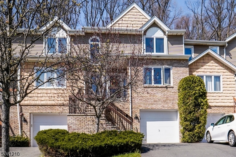 Property Photo: 48 Edgefield Dr NJ 07950