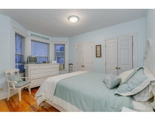 Property Photo: 426 E 6th St 2 MA 02127
