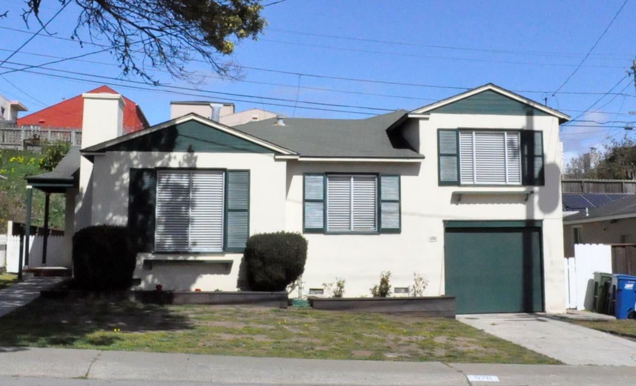 Property Photo:  920 Wildwood Avenue  CA 94015 