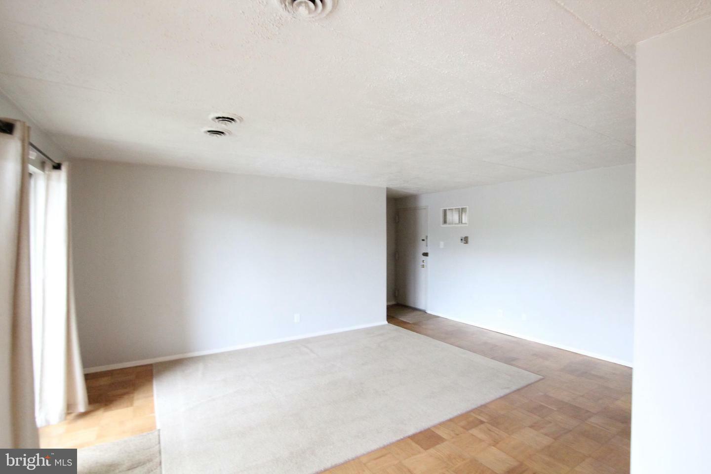 Property Photo:  2646 Redcoat Drive 107  VA 22303 