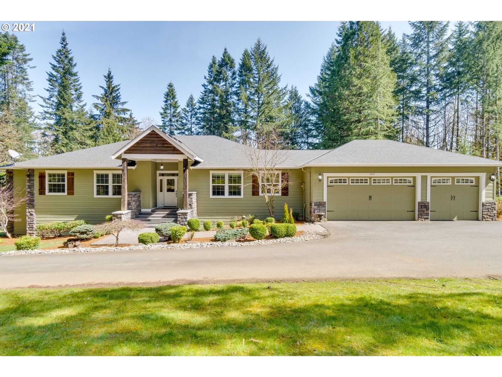 Property Photo:  4413 NE 365th St  WA 98629 