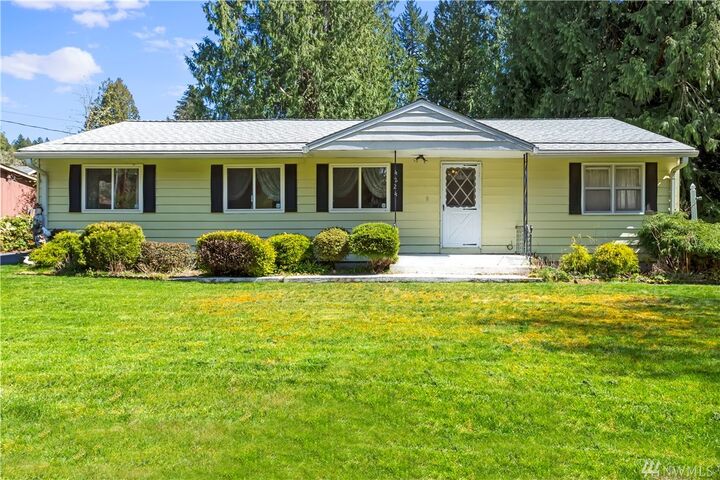 4224 Tracyton Beach Rd NW  Bremerton WA 98310 photo