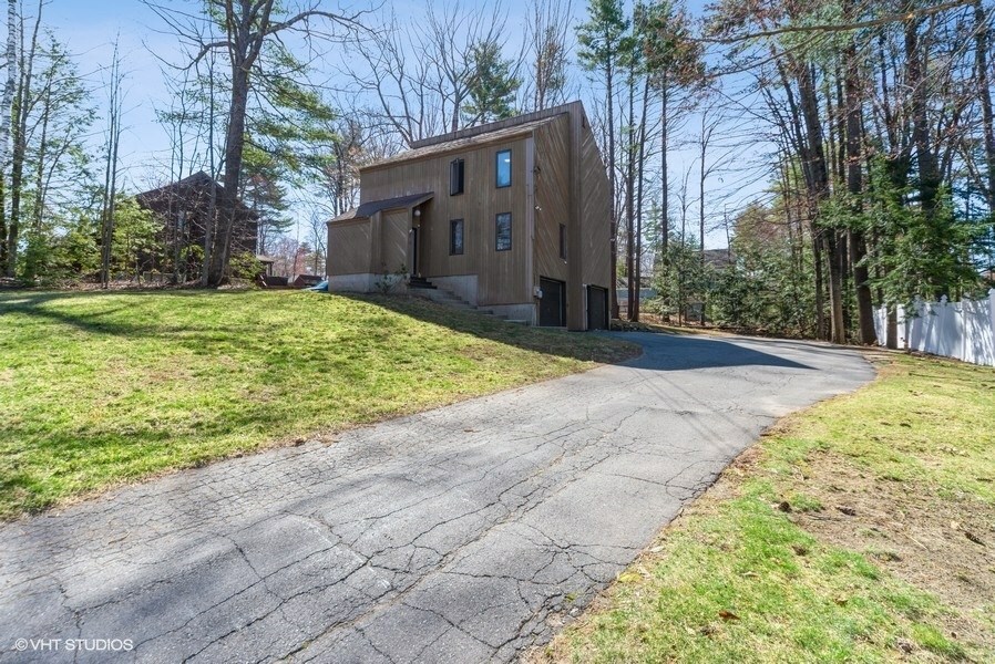 Property Photo:  22 Cypress Road  NH 03055 