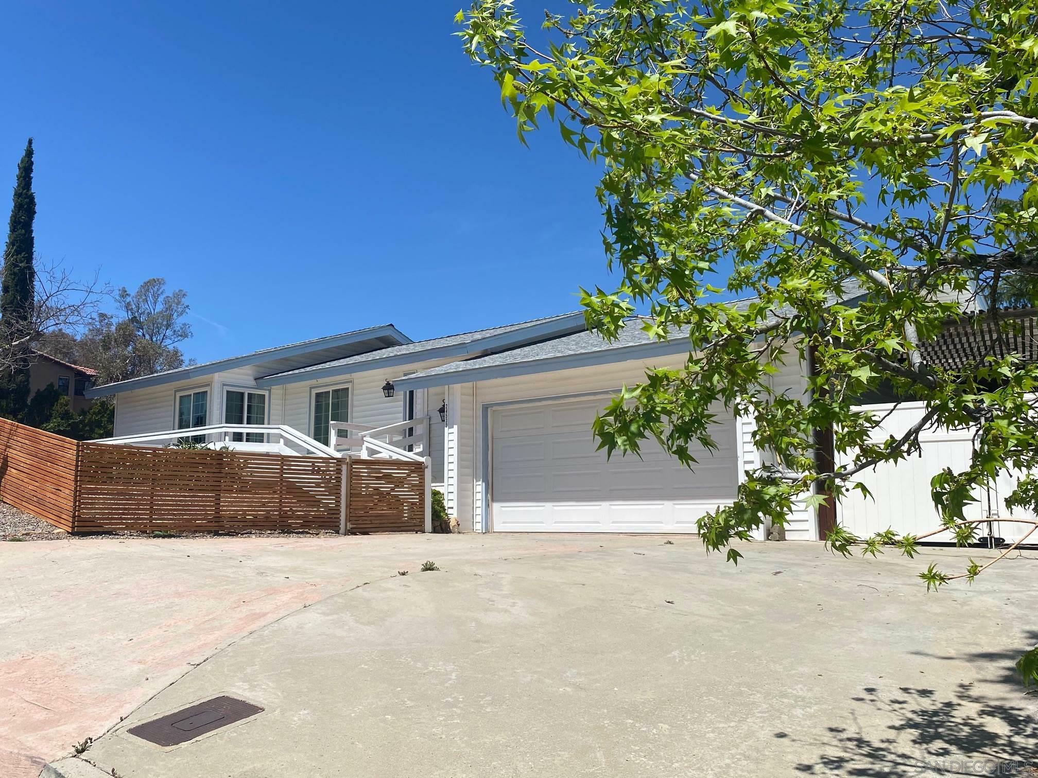 Property Photo:  24532 Tesoro Way  CA 92065 