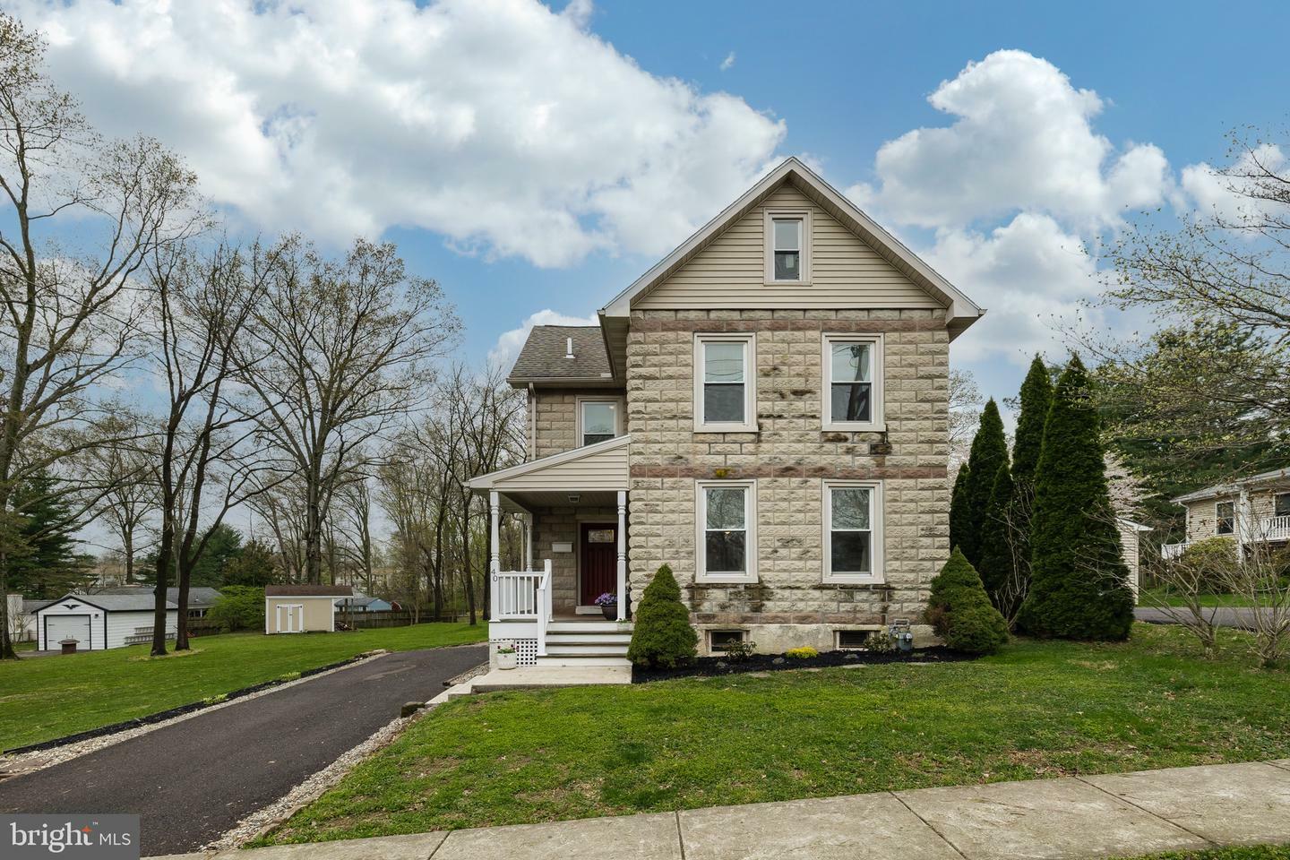 Property Photo:  40 S Wall Street  PA 19475 