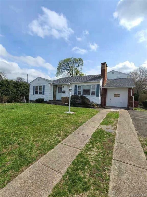 Property Photo:  45 Boulevard  NY 10901 