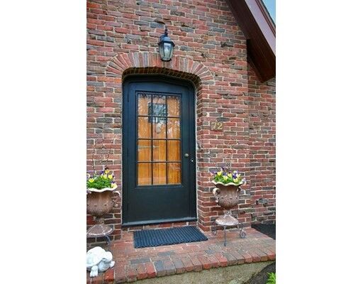 Property Photo: 72 Fairbanks Ave MA 02481