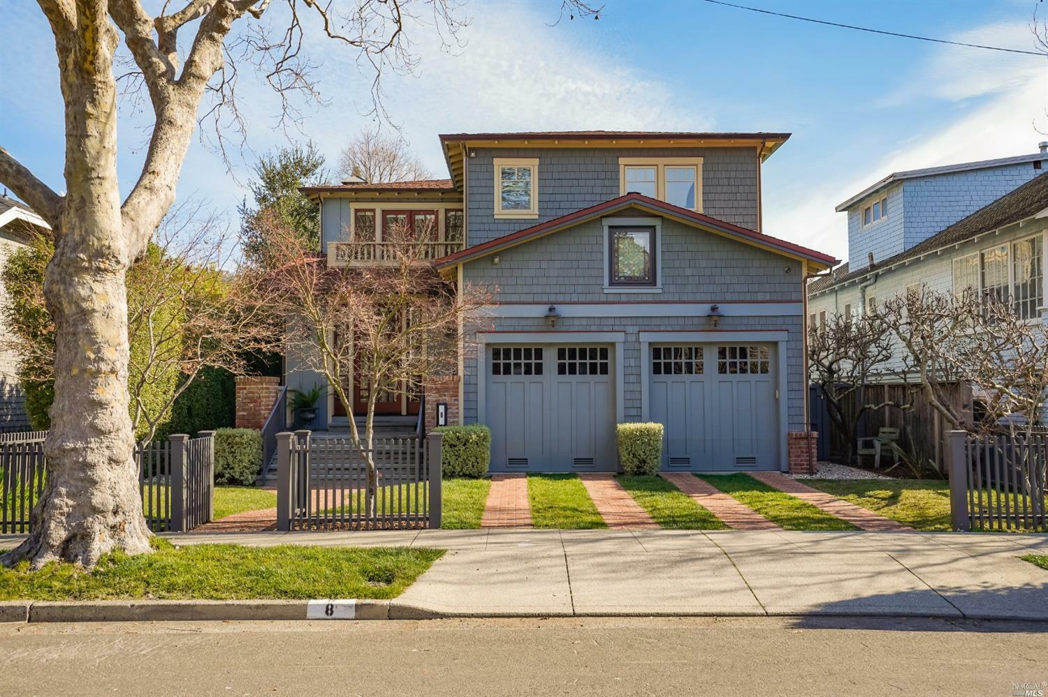 Property Photo:  8 Richmond Road  CA 94960 