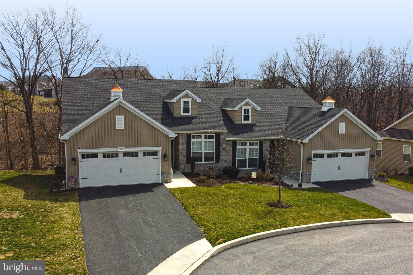 Property Photo: 6200 Thornhill Lane PA 17050