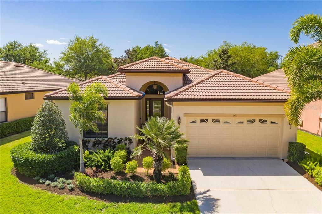 Property Photo:  146 Silver Falls Drive  FL 33572 