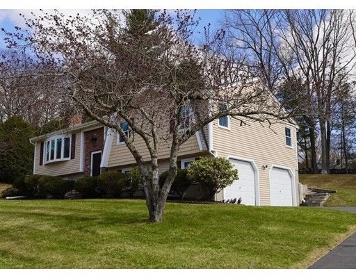 Property Photo: 36 Minuteman Way MA 01545