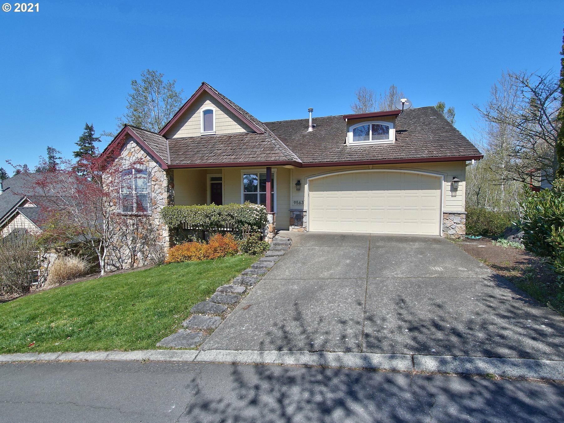 Property Photo: 9563 NW Marvin Ln OR 97229