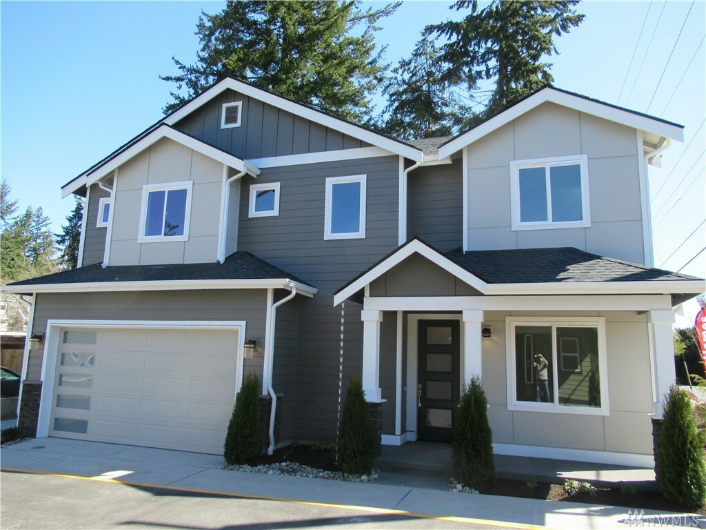 Property Photo:  8609 244th St SW 11  WA 98026 