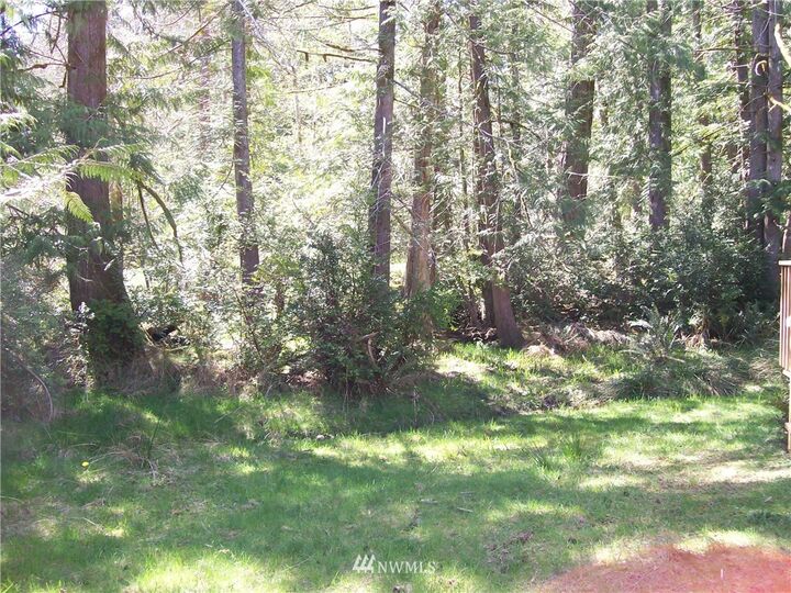 Property Photo: 127 E Barnacle Boulevard WA 98584