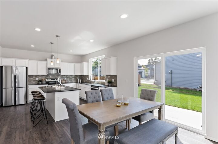 Property Photo:  6218  Fernridge Drive  WA 98248 
