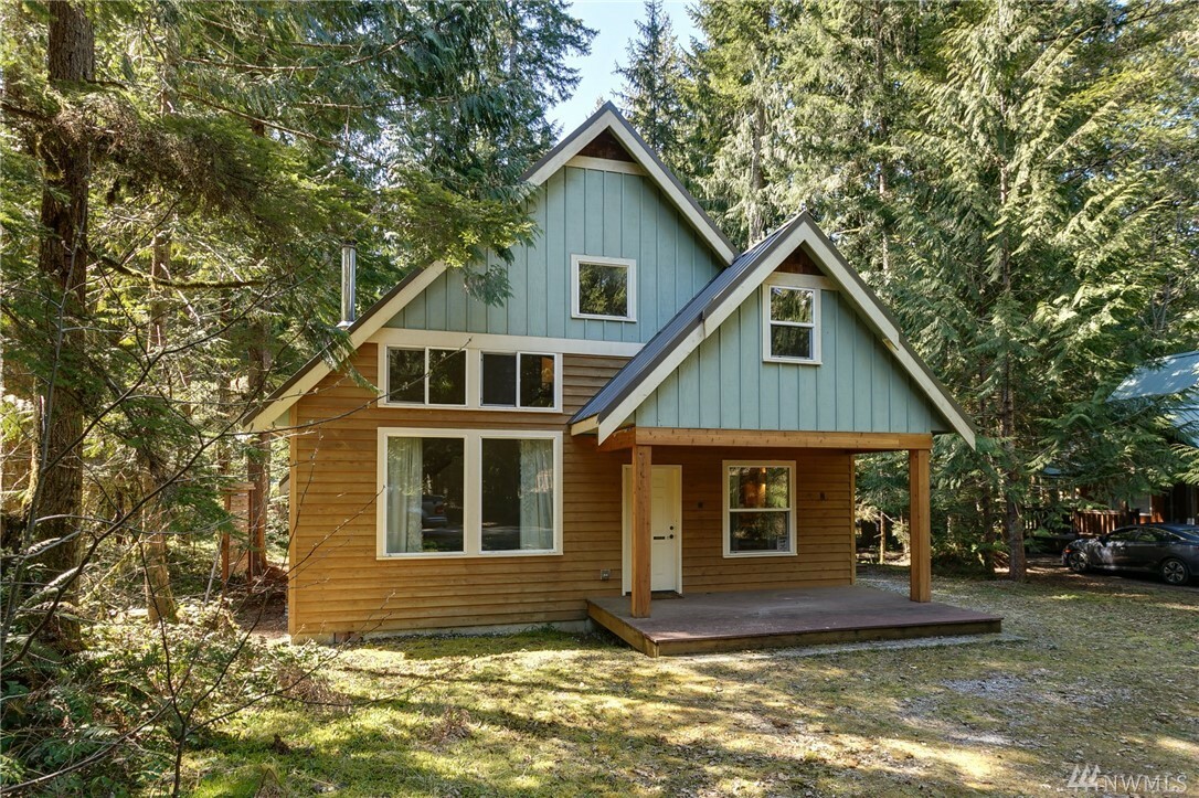 Property Photo:  21012 Pinnacle Rd  WA 98244 