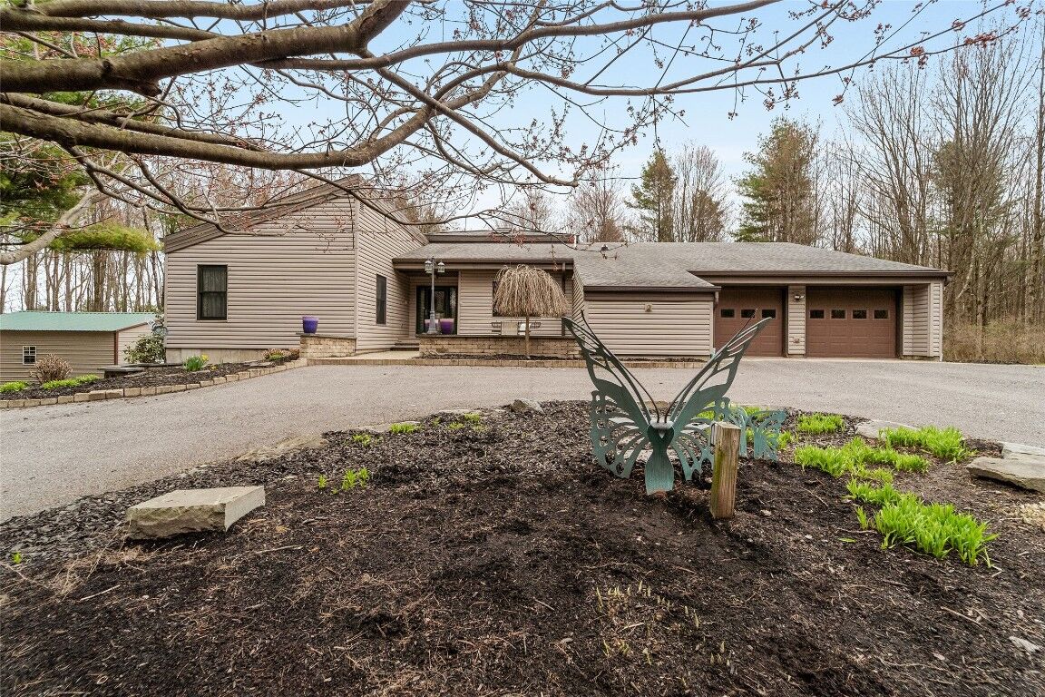 832 Martin Hill Road, Harpursville, NY 13787/3 bath