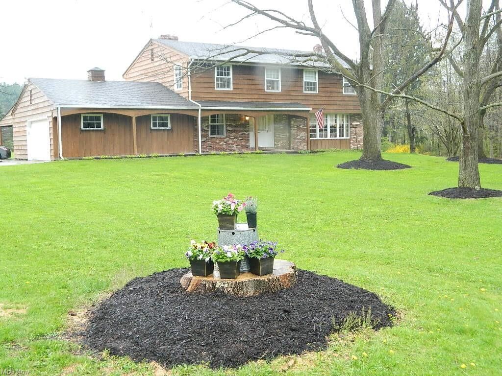 Property Photo: 14720 Hoover Road OH 44231