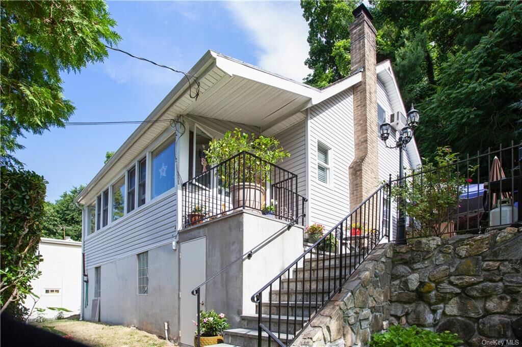 Property Photo:  27 Cedar Street  NY 10595 