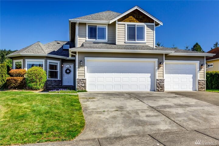 Property Photo:  3918 Lakemont Rd  WA 98226 