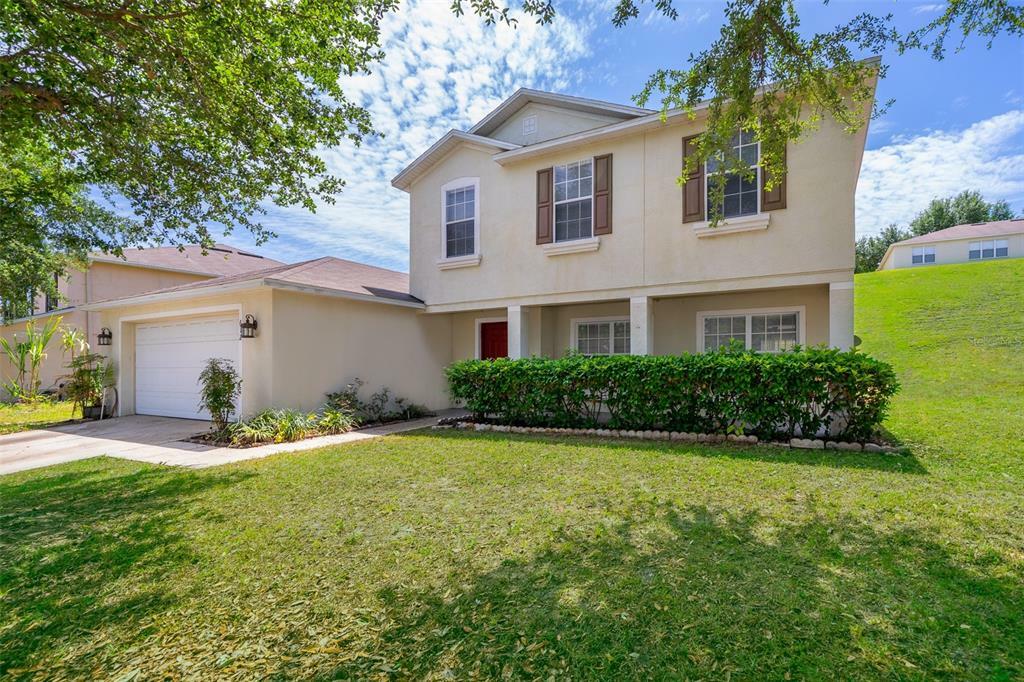 Property Photo:  612 Skyridge Road  FL 34711 