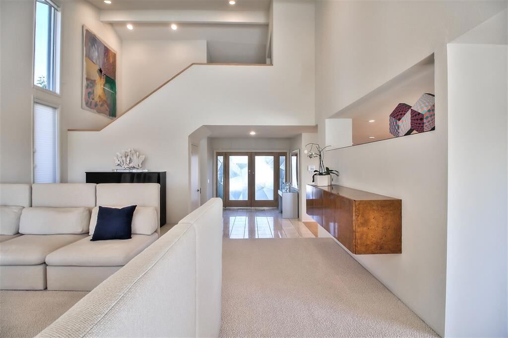 Property Photo: 1322 Via Mil Cumbres CA 92075