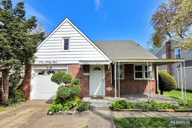 Property Photo:  249 Henley Avenue  NJ 07646 