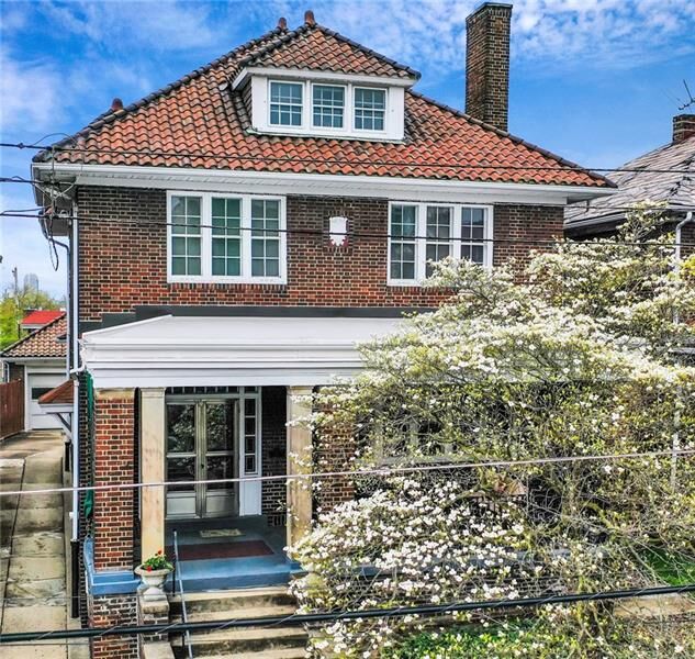 Property Photo:  3419 Parkview Ave  PA 15213 