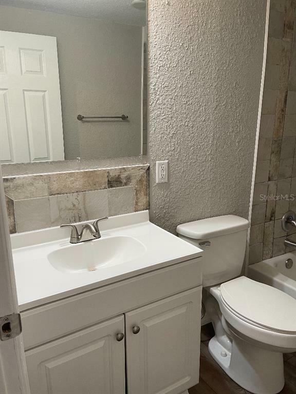 Property Photo:  9400 SE 119th Street  FL 34420 