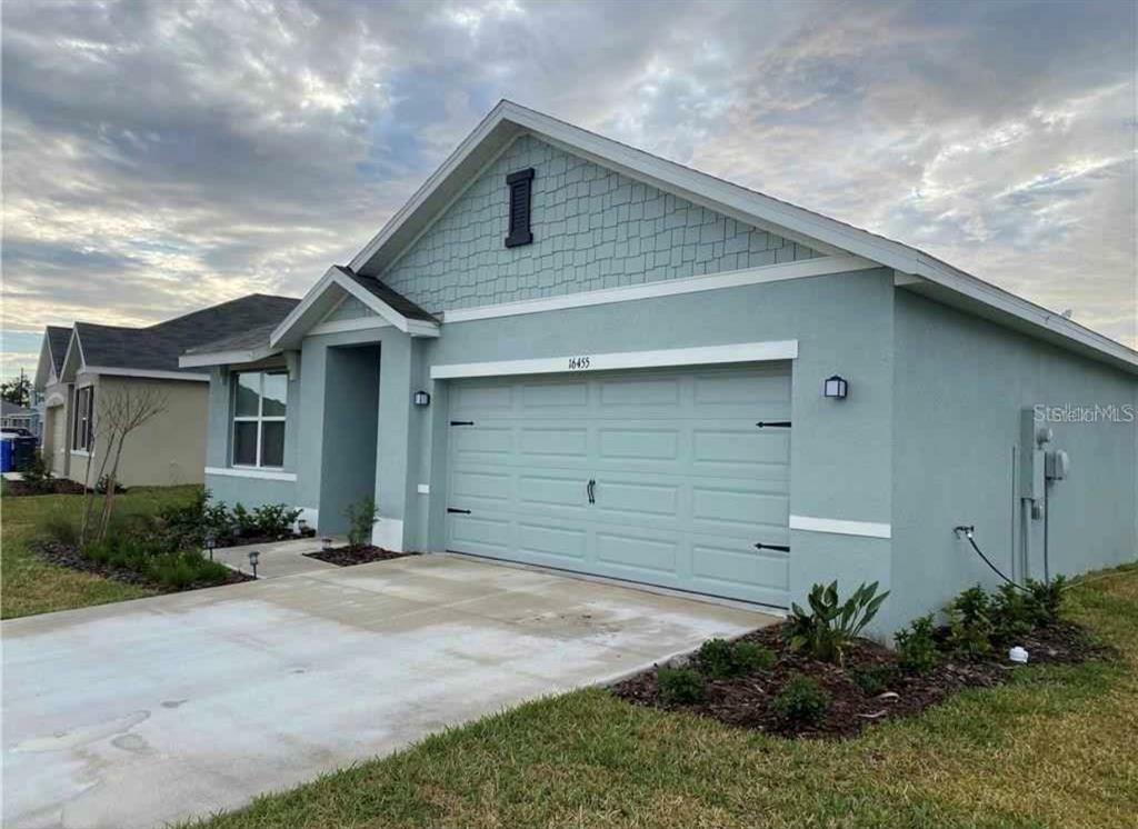 Property Photo:  16455 Little Garden Drive  FL 33598 