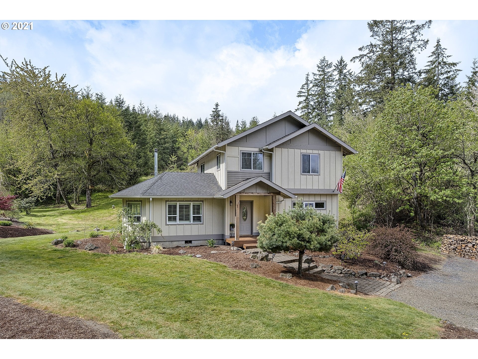 Property Photo:  48048 SW South Rd  OR 97119 