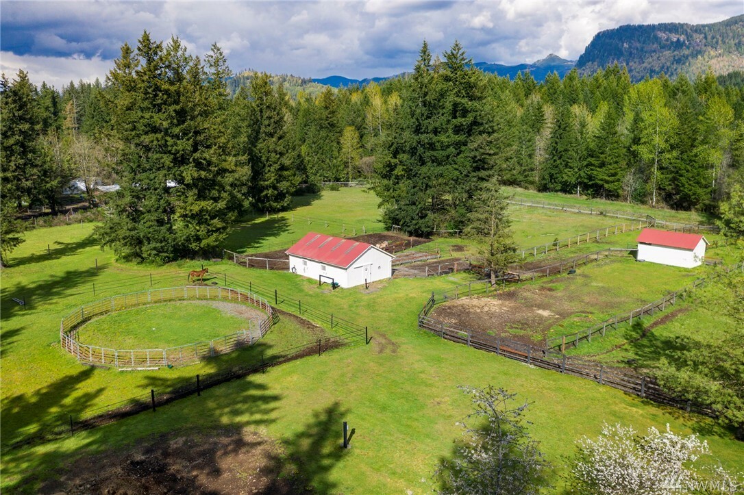 Property Photo:  37903 304th Wy SE  WA 98022 