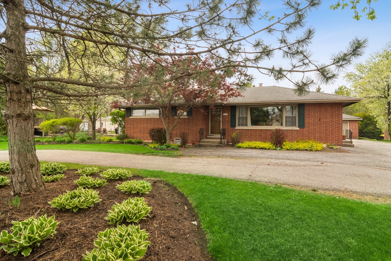 Property Photo:  3128 N Schoenbeck Road  IL 60004 