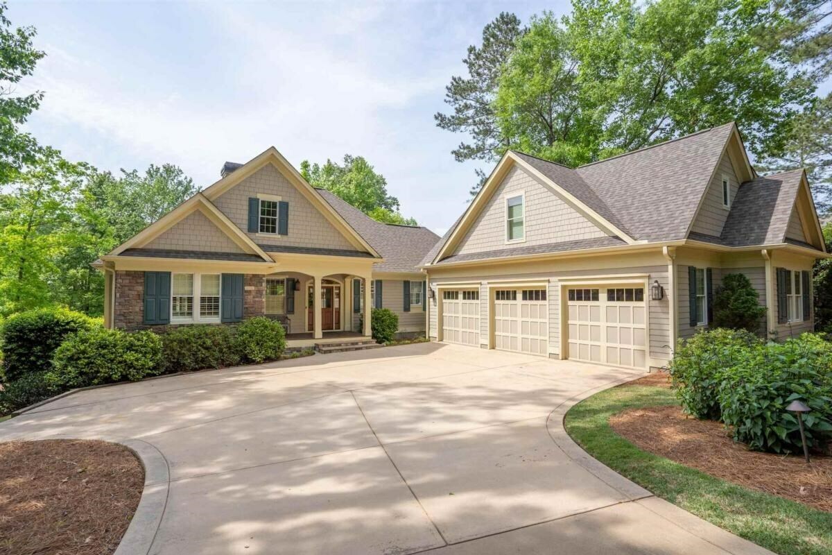 Property Photo: 1200 Paloma Drive GA 30642