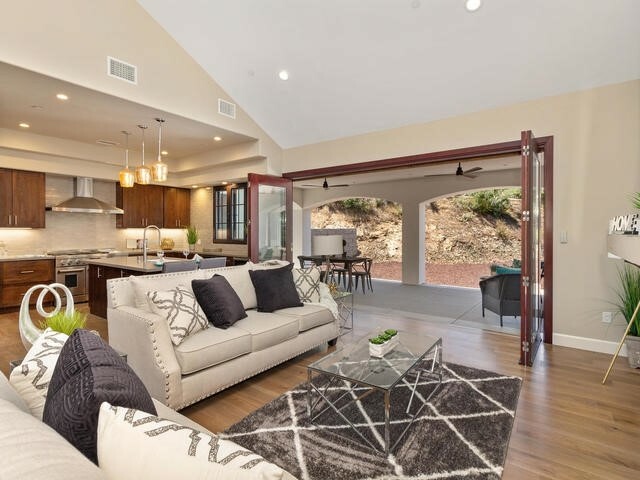 Property Photo: 3271 Sagewood Hills CA 92084