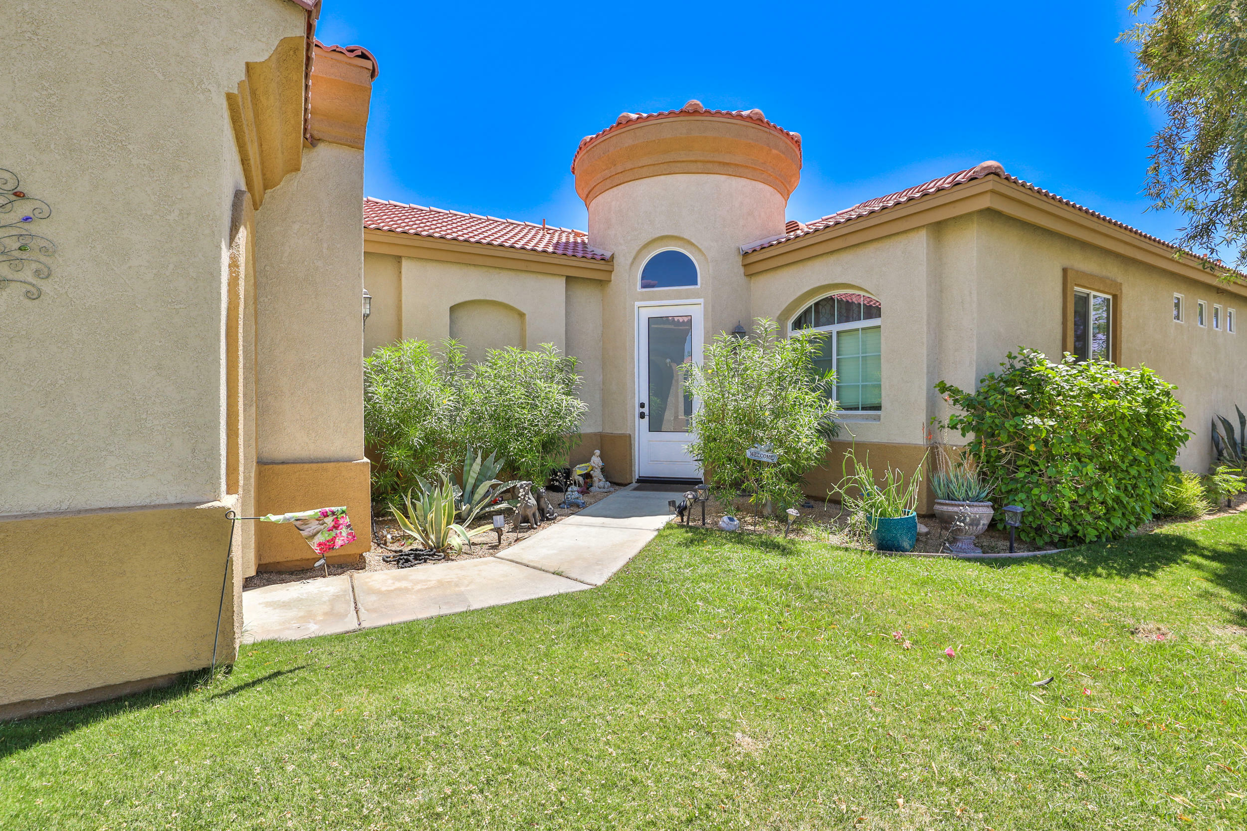 Property Photo:  82611 Sky View Lane  CA 92201 