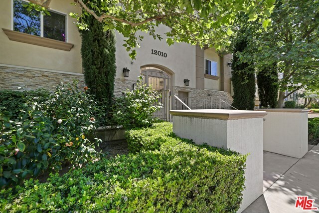 Property Photo:  12010 Magnolia Boulevard 106  CA 91607 