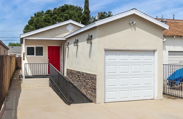 Property Photo:  6047 Ensign Avenue  CA 91606 