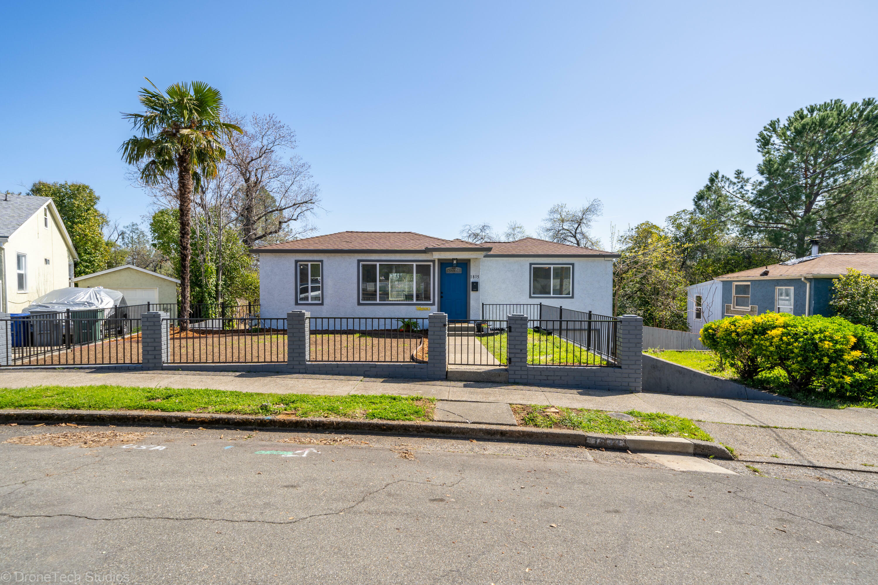 Property Photo:  1815 9th Street  CA 96001 