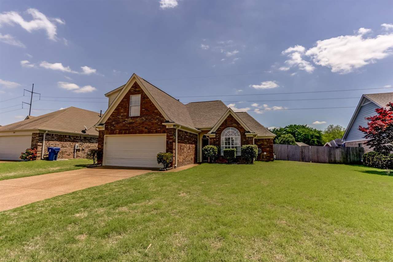 Property Photo:  215 Mossy Springs Dr  TN 38060 