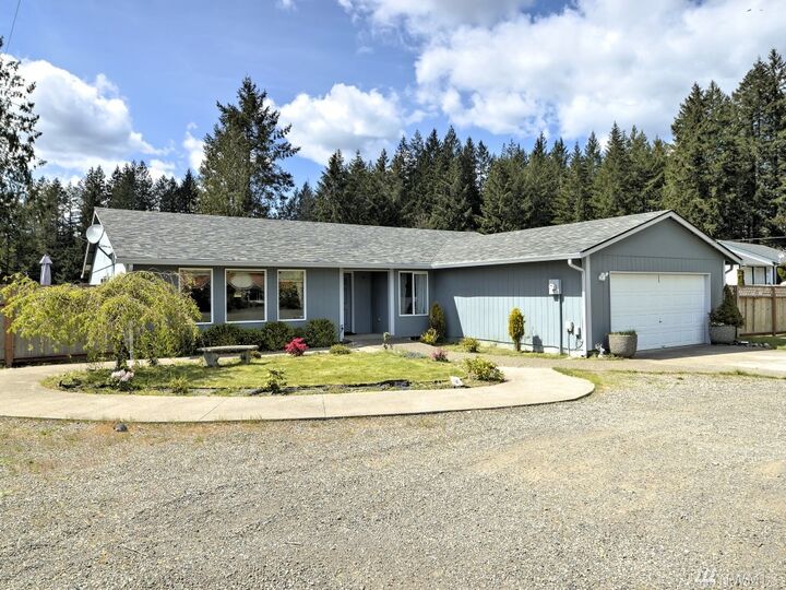 221 E Deer Creek Rd  Shelton WA 98584 photo