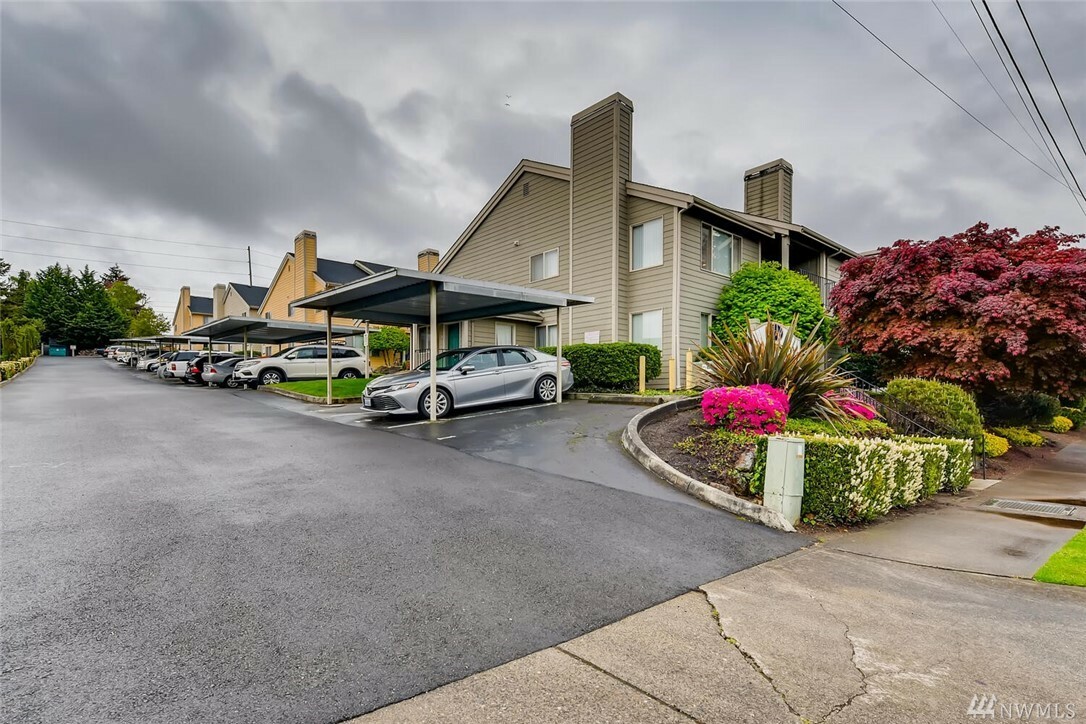 Property Photo: 1111 S Villard St C-15 WA 98465