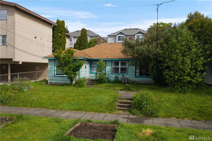 2636 NW 56th St  Seattle WA 98107 photo