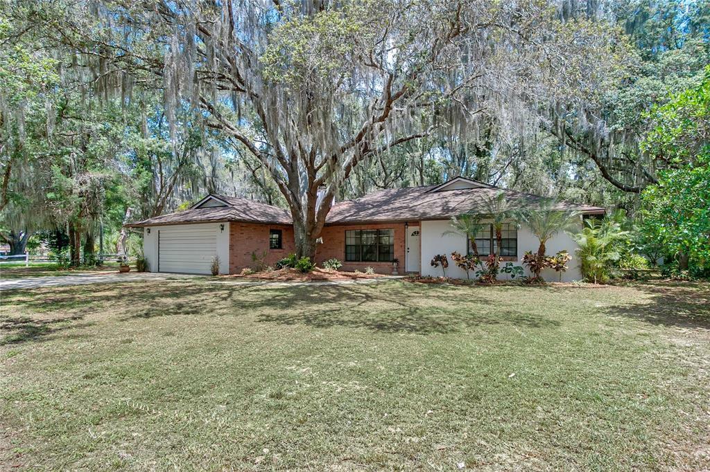 Property Photo:  11145 Oswalt Road  FL 34711 