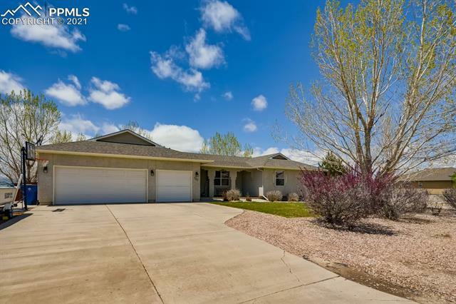 Property Photo:  567 S Meredith Drive  CO 81007 